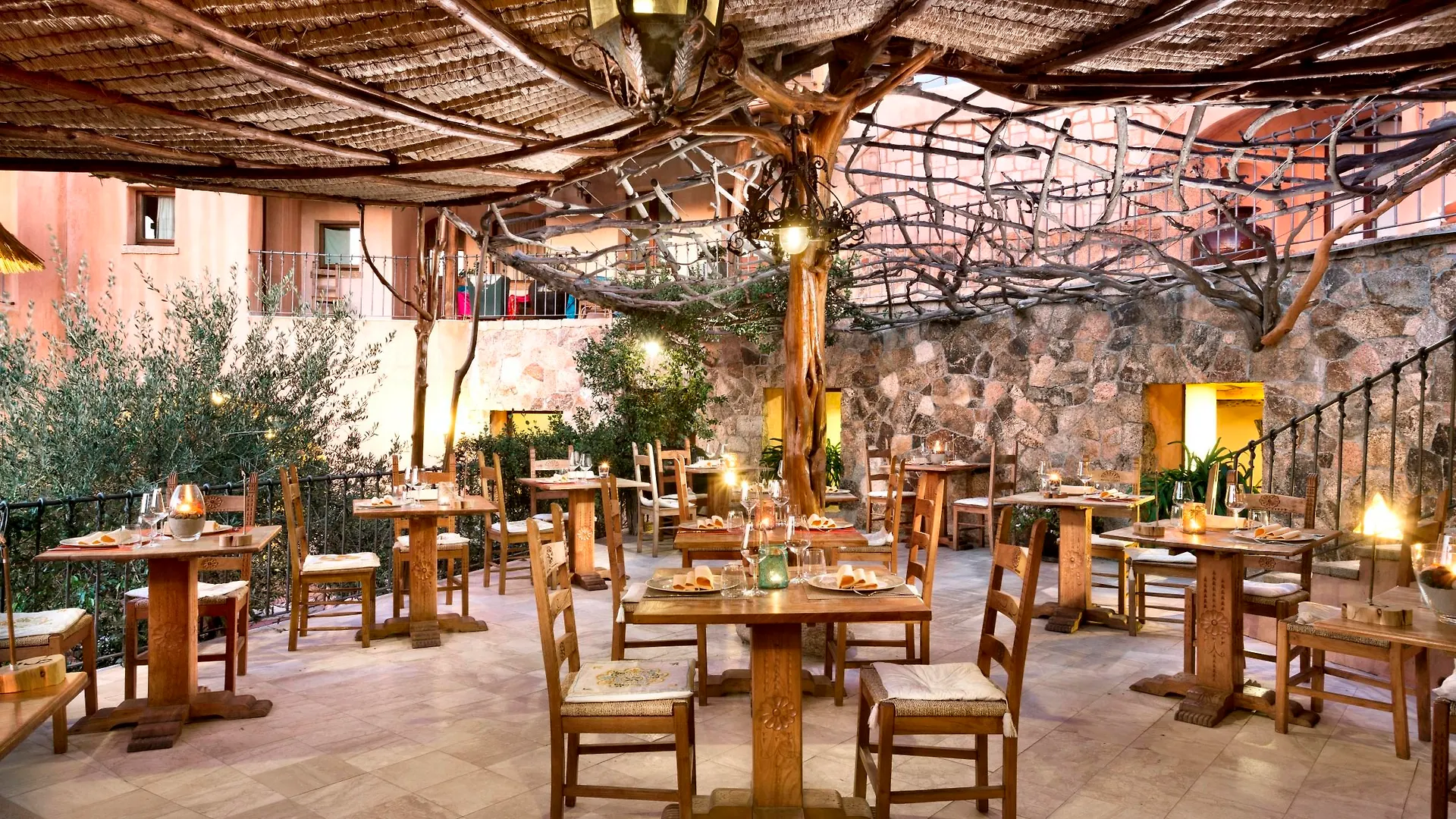 Hotel Arathena San Pantaleo